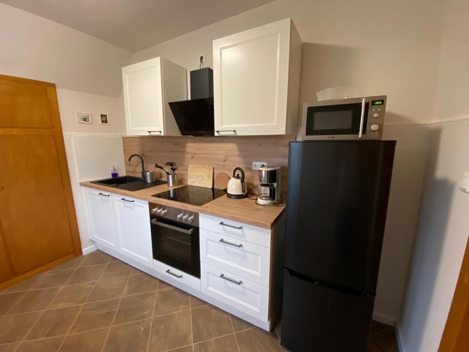 Feddersen Living Grosse Ferienwohnung - Garten - Terrasse - Smart Tv - Netflix Брунсбюттель Экстерьер фото